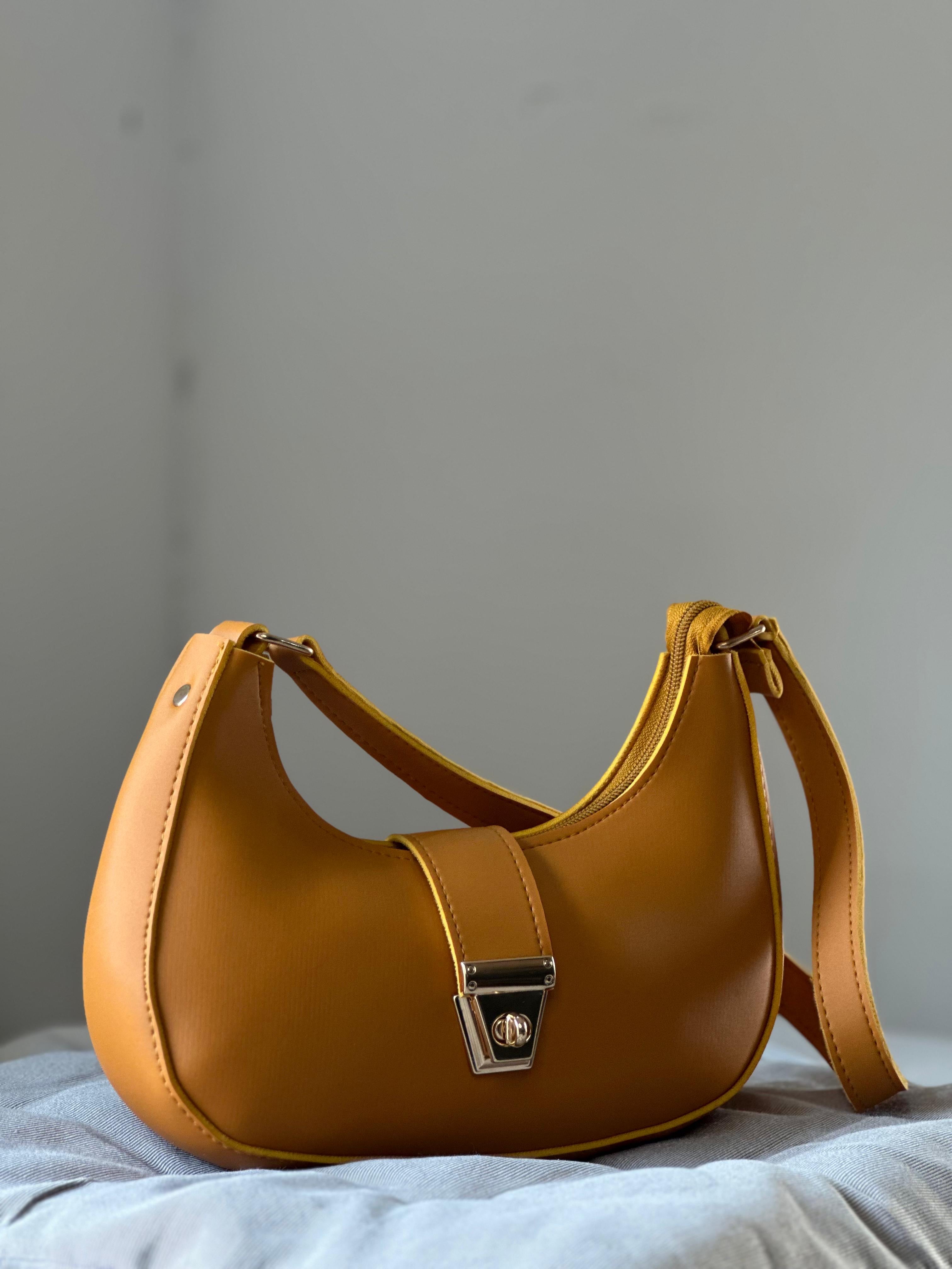 Hobo bag