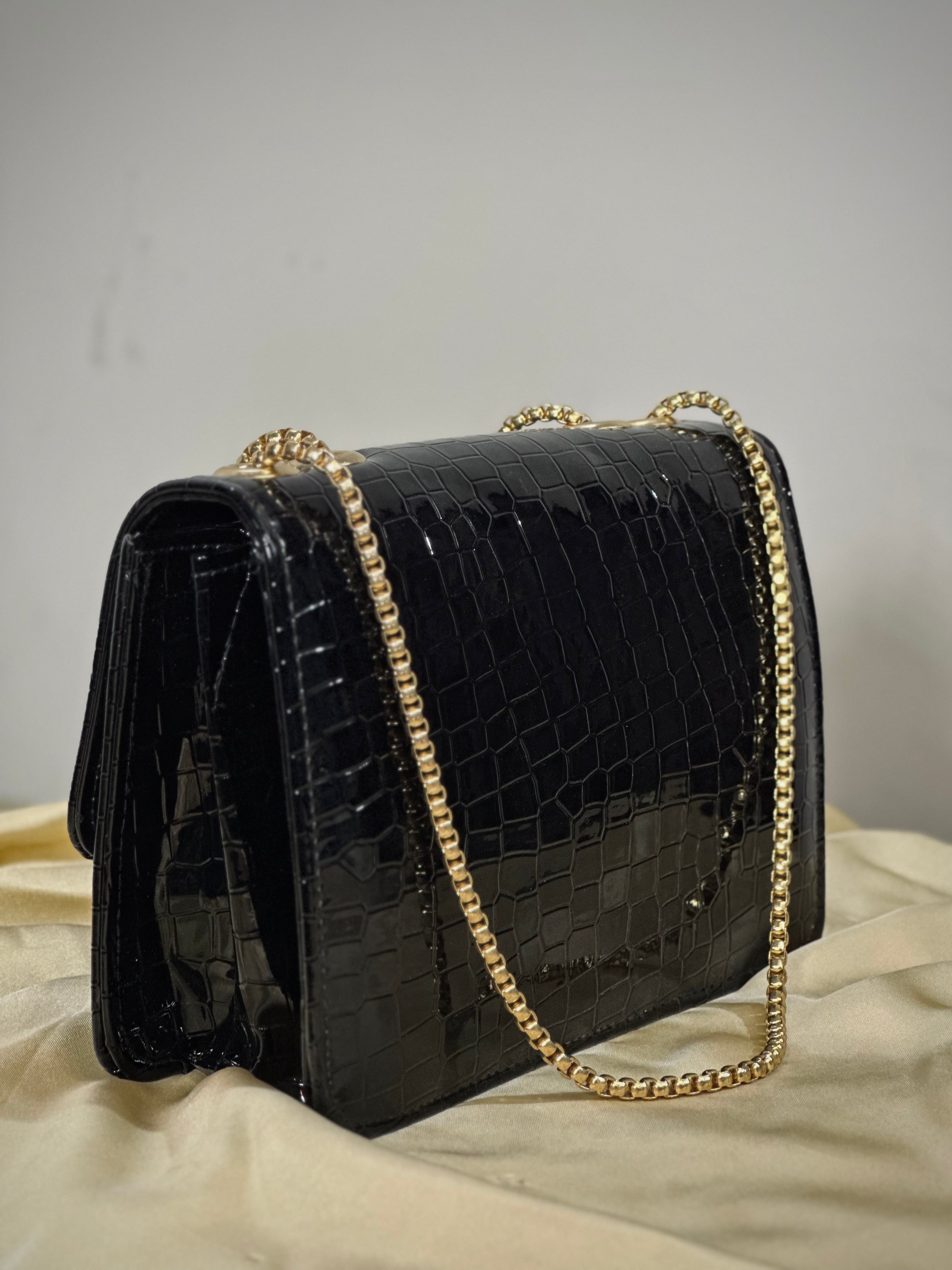 Hand bag
