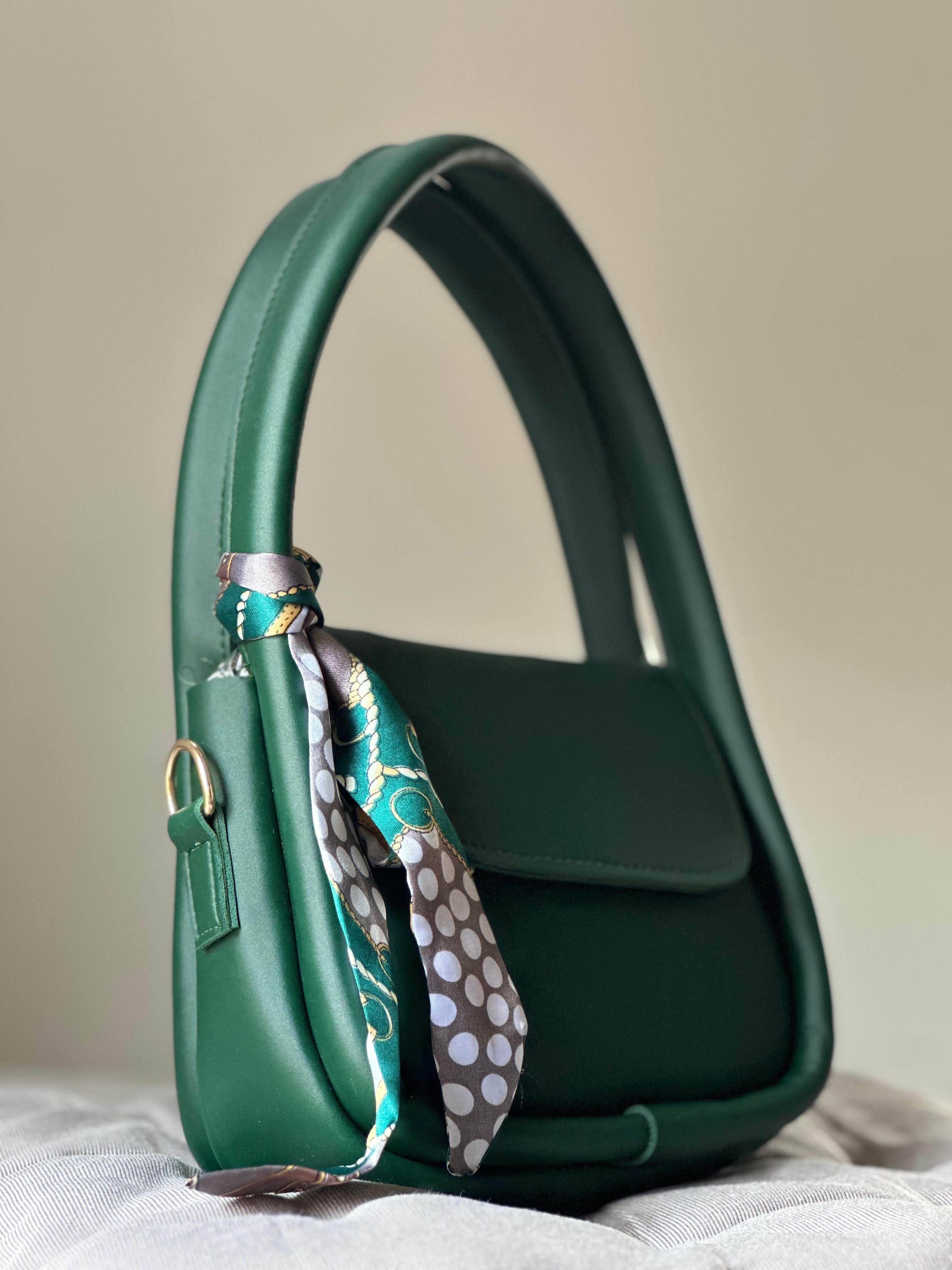 Hand bag