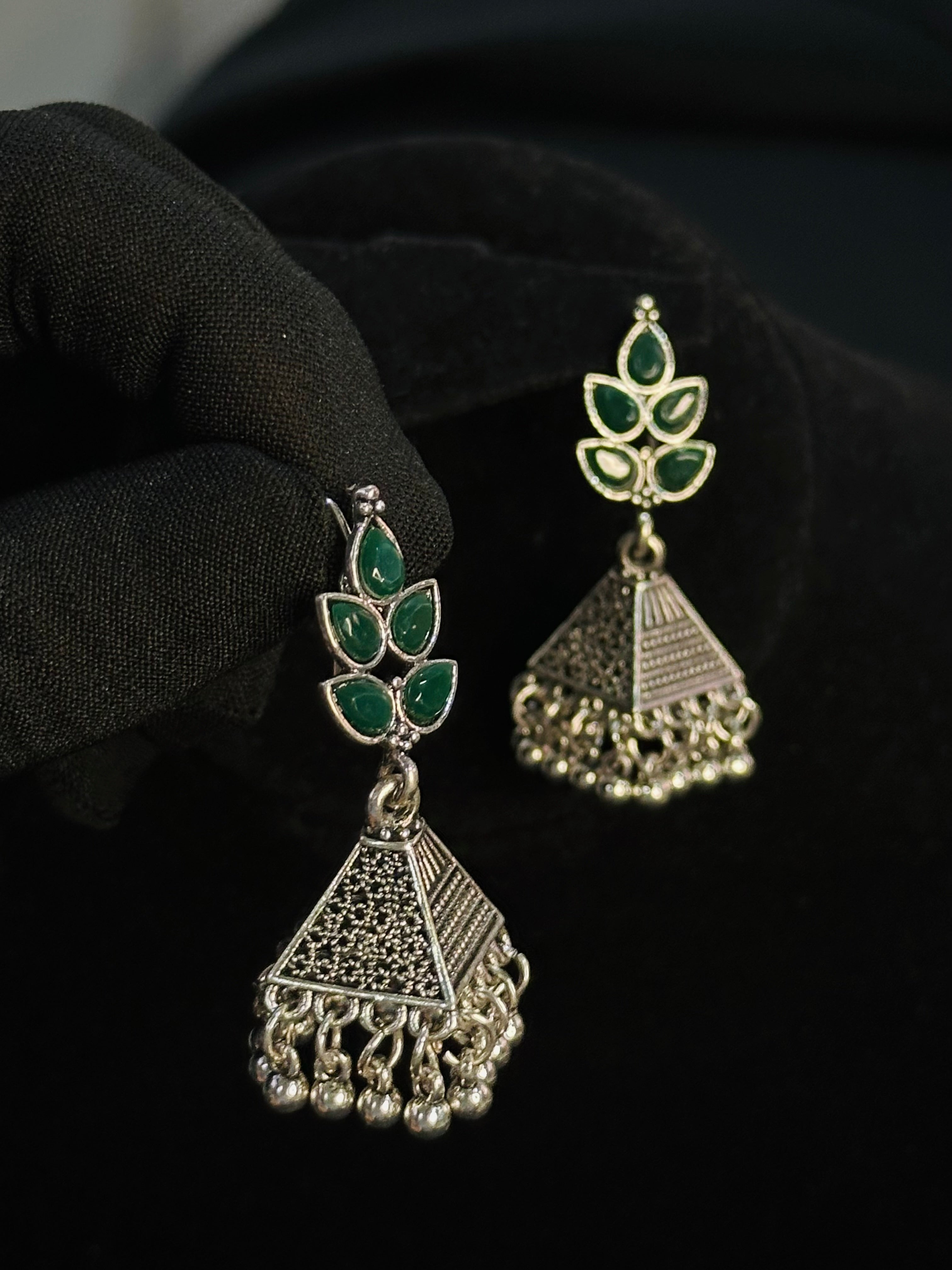 Jhumkas
