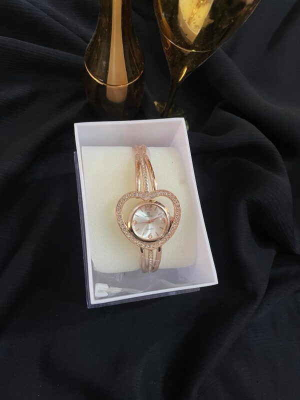 heart dial golden