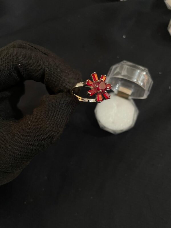 Red flower ring